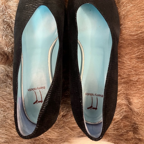 Thierry Rabotin Black Textured Heels - Picture 3 of 8